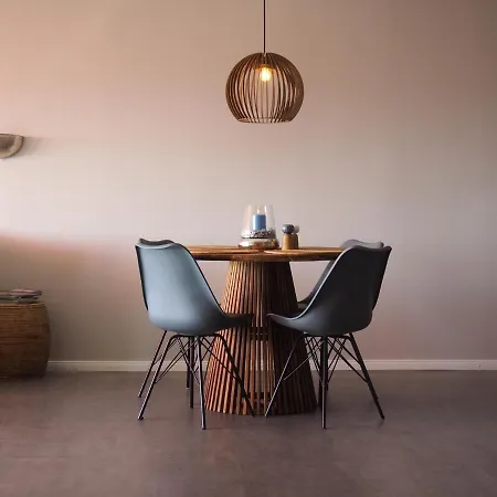 Best View 25th Floor, App 331 *