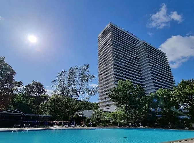 Best View 25th Floor, App 331