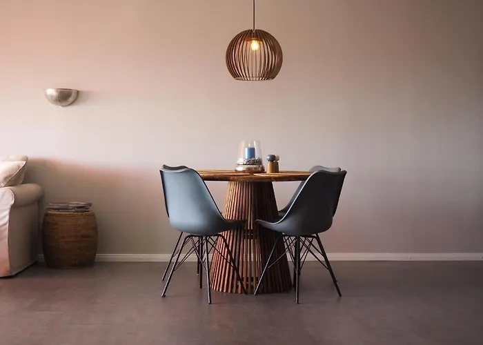 Best View 25th Floor, App 331 *